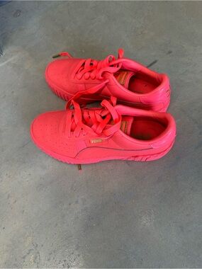 PUMA Neon Pink Athletic Sneakers